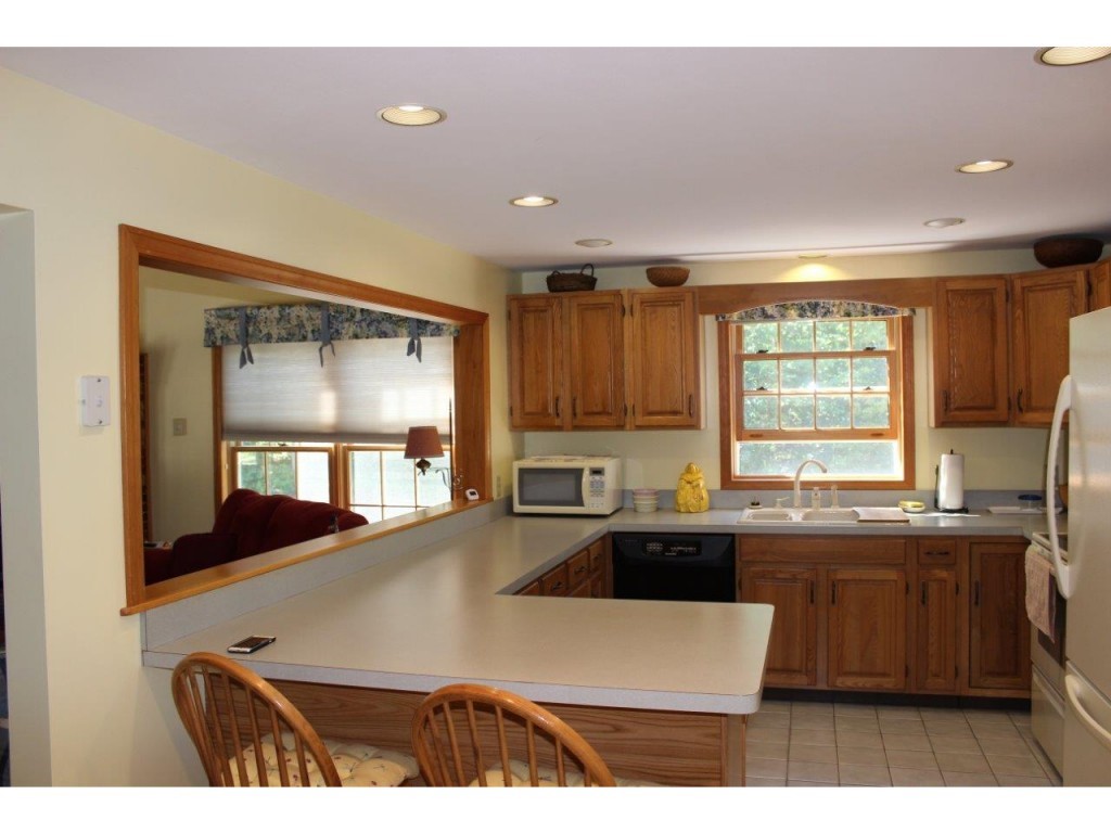 83 Leavitt Road Ossipee, NH 03814 - Photo 11 of 36