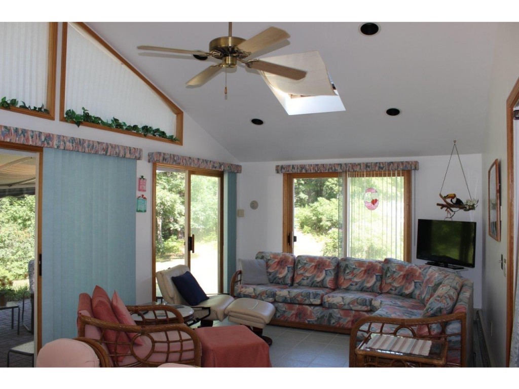 83 Leavitt Road Ossipee, NH 03814 - Photo 14 of 36