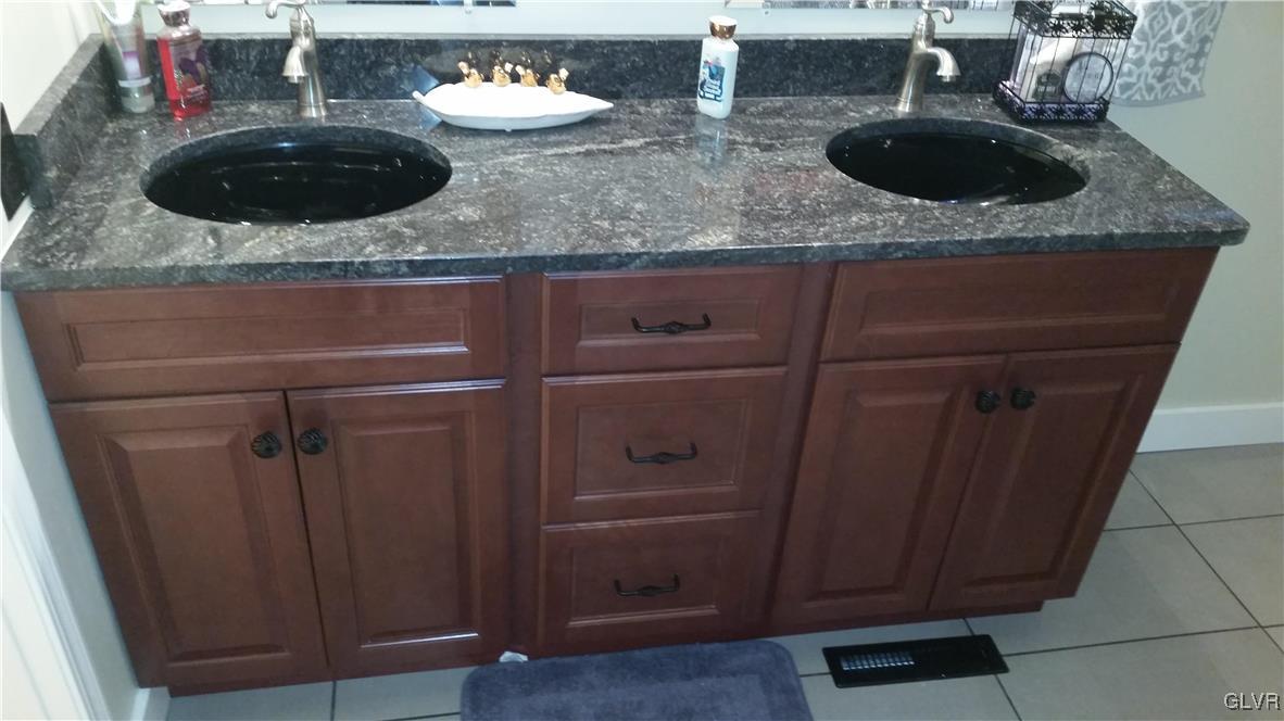 1687 Valley Forge Road Allentown, PA 18104 - Photo 29 of 50 Gallery Image 29