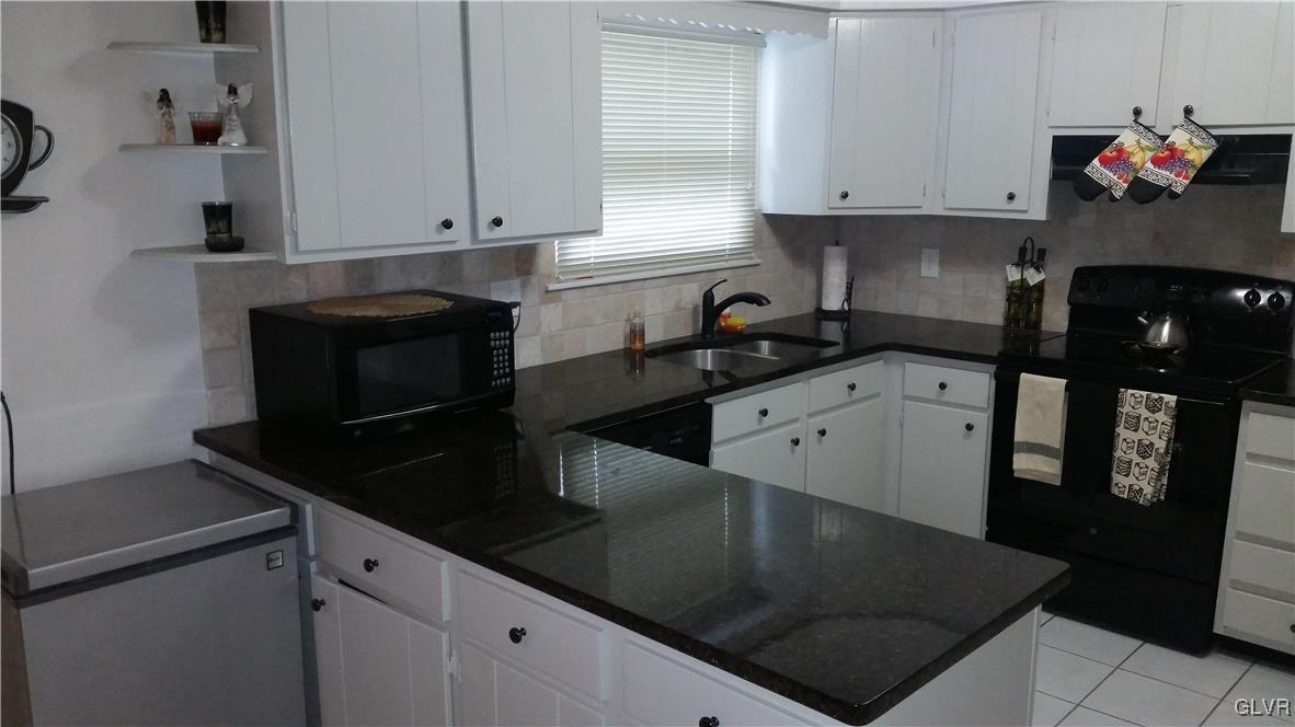 1687 Valley Forge Road Allentown, PA 18104 - Photo 4 of 50 Gallery Image 4