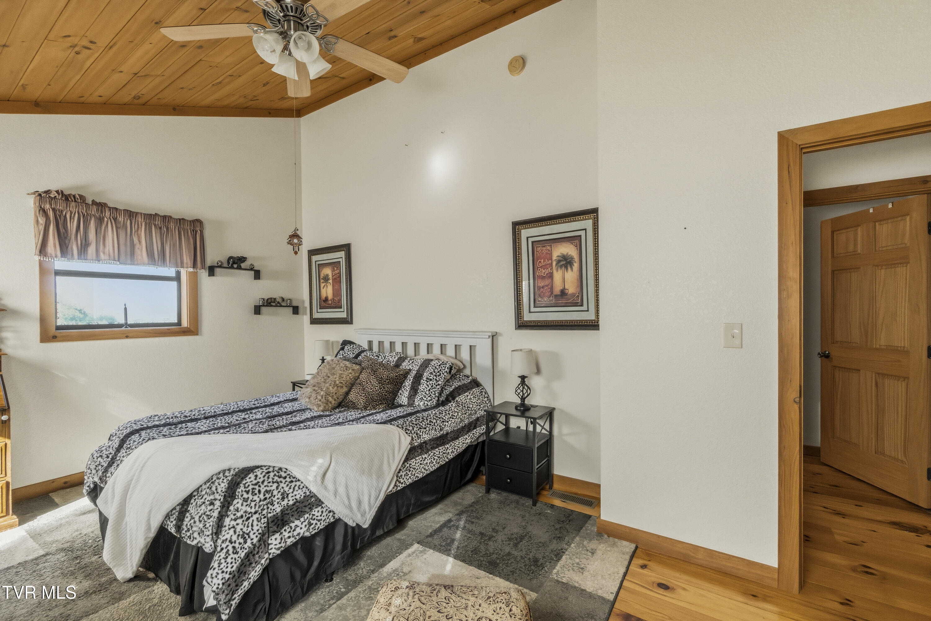 1980 South Allens Bridge Road Greeneville, TN 37743 - Photo 46 of 135 63