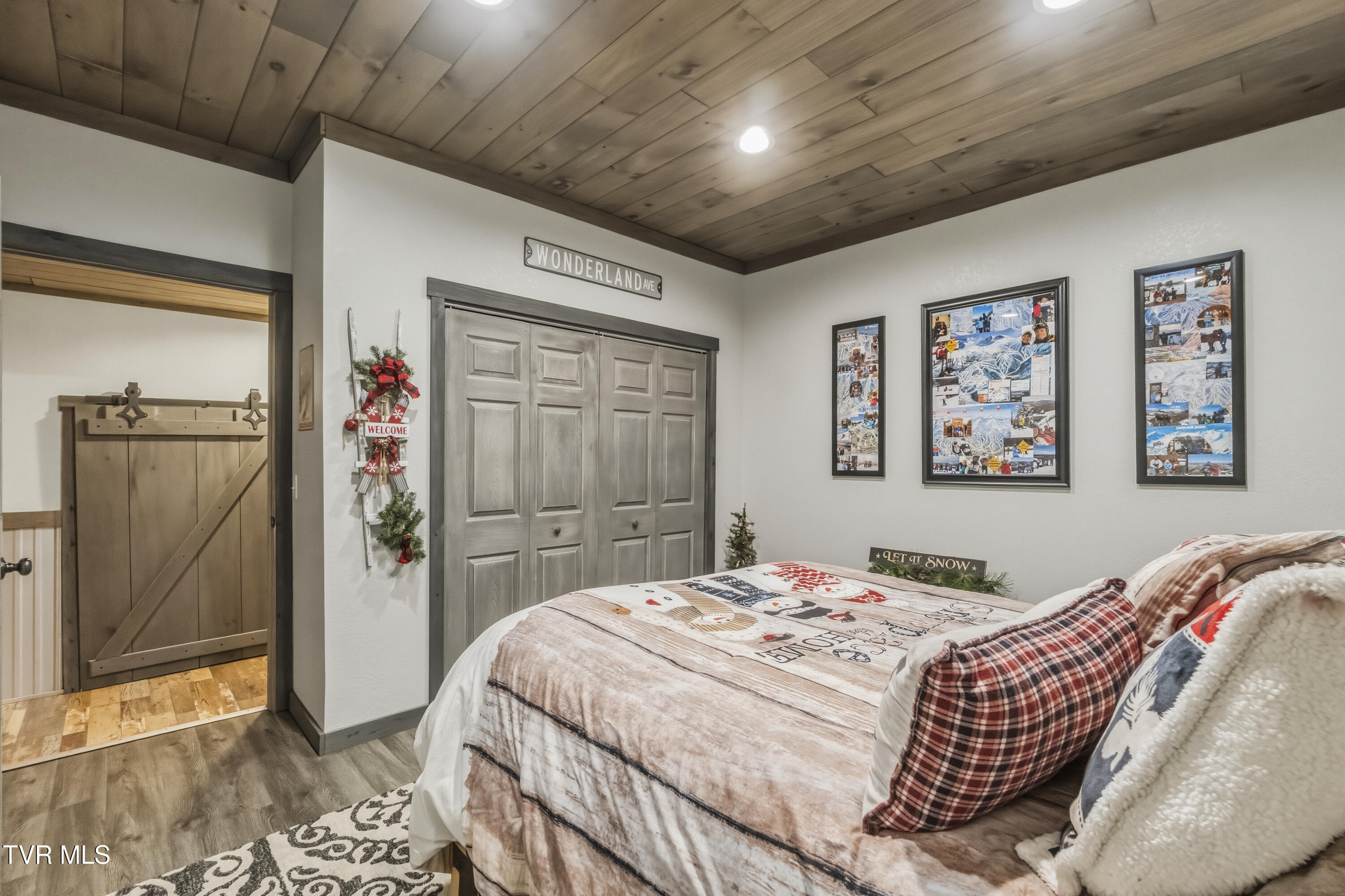1980 South Allens Bridge Road Greeneville, TN 37743 - Photo 49 of 135 66