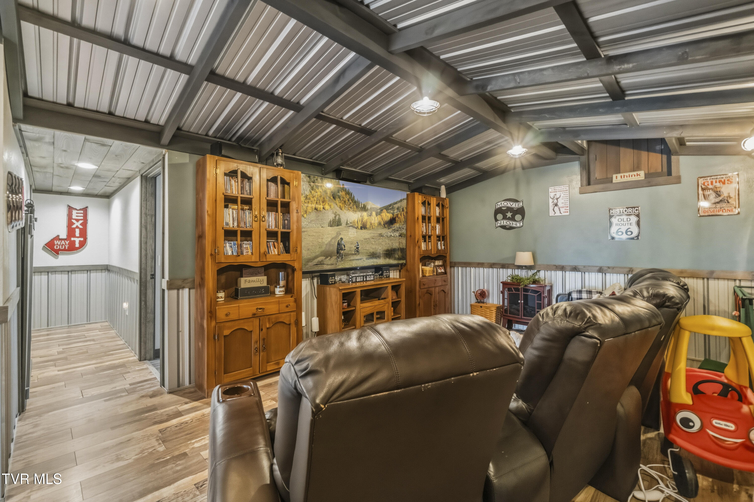 1980 South Allens Bridge Road Greeneville, TN 37743 - Photo 55 of 135 72