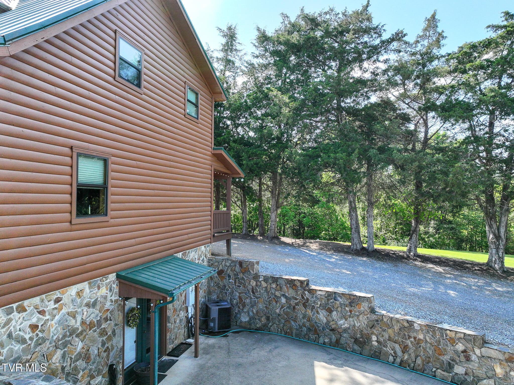 1980 South Allens Bridge Road Greeneville, TN 37743 - Photo 78 of 135 94