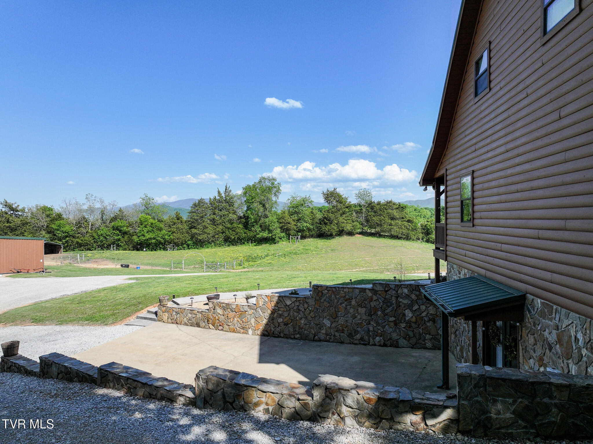 1980 South Allens Bridge Road Greeneville, TN 37743 - Photo 79 of 135 95