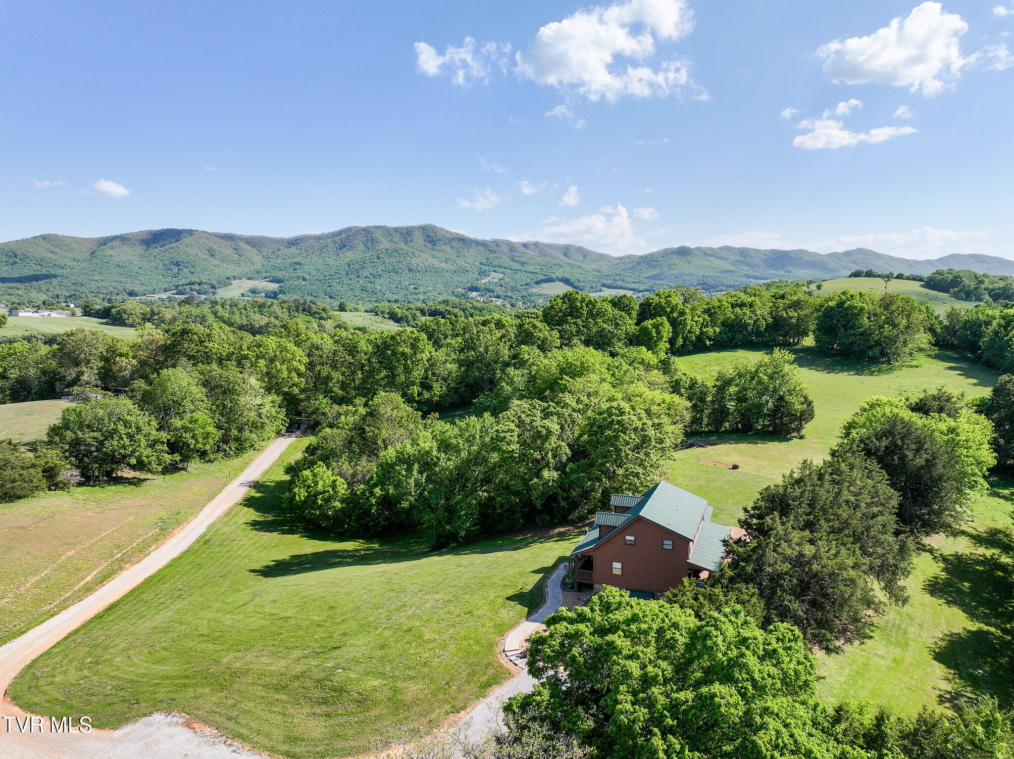 1980 South Allens Bridge Road Greeneville, TN 37743 - Photo 98 of 135 108