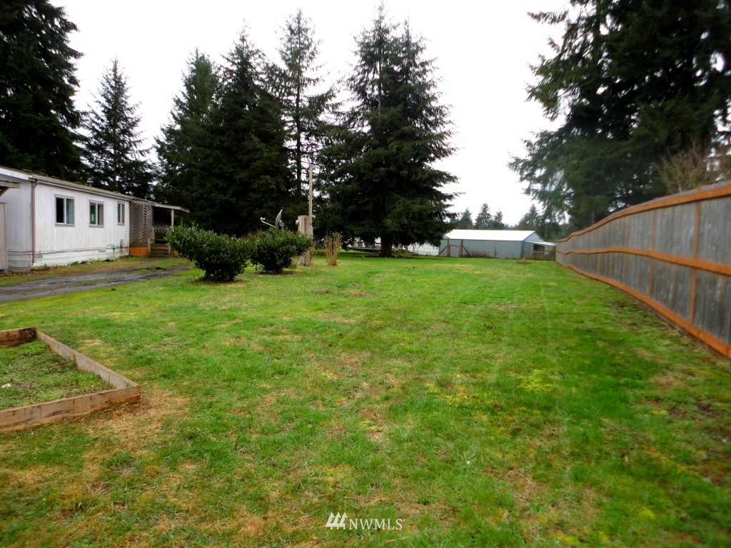 9240 173rd Avenue Southwest Rochester, WA 98579 - Photo 4 of 25
