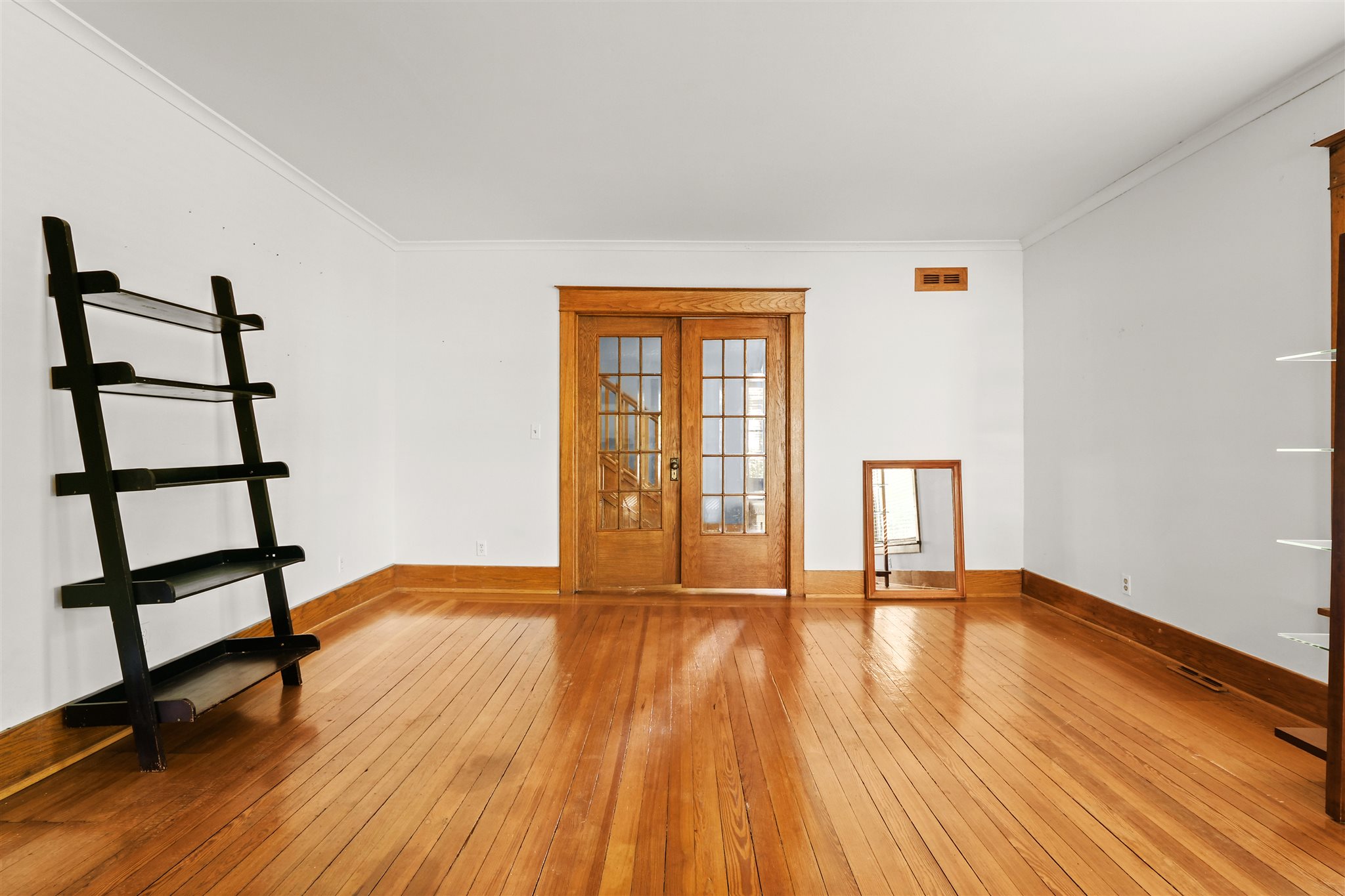 305 East Main Street Butler, IN 46721 - Photo 25 of 36