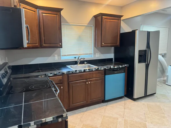 $1,500 | 28581 Brentwood Street, Southfield, MI 48076