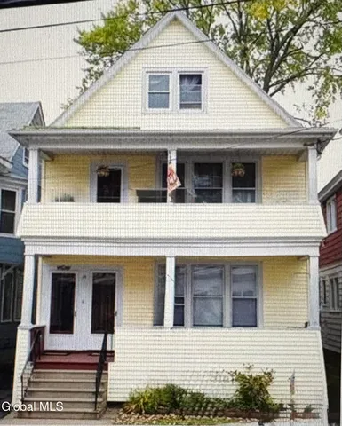 $1,250 | 15 Arcadia Avenue, Unit 1, Albany, NY 12209