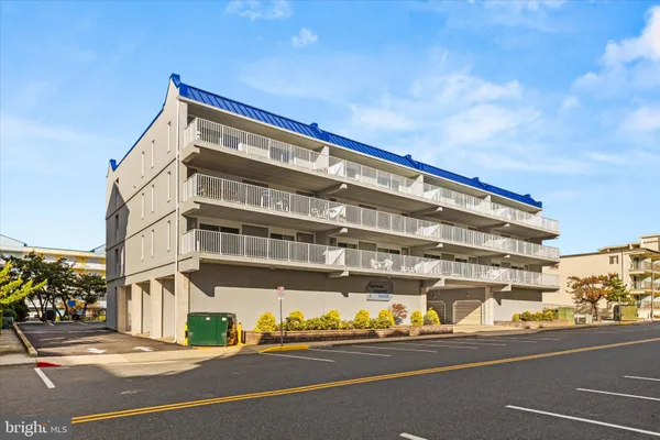 $599,000 | 6 137th Street, Unit 303, Ocean City, MD 21842