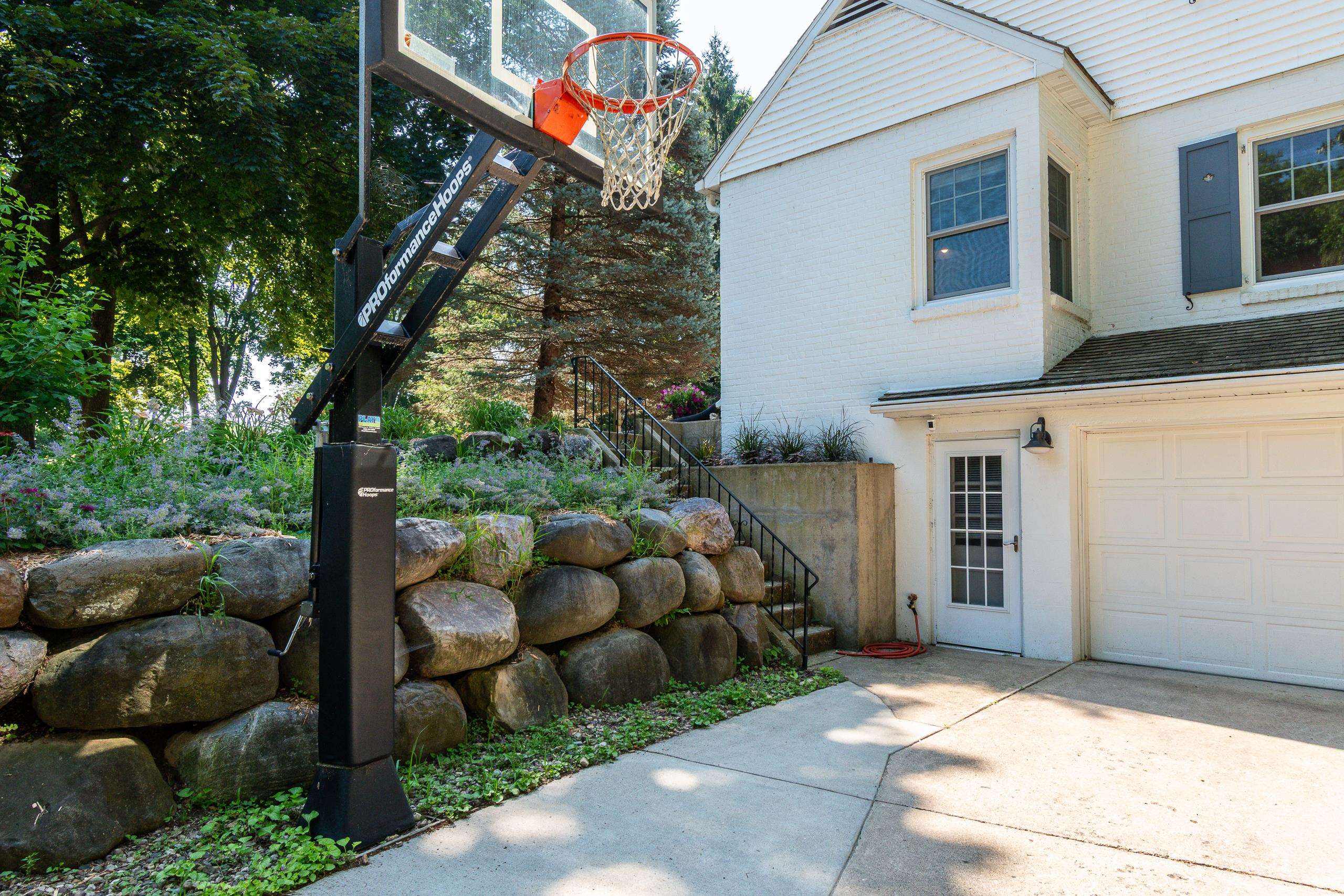 825 Mcbride Madison, WI 53704 - Photo 41 of 54