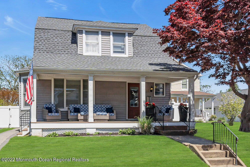 83 Wyckoff Avenue, Manasquan, NJ 08736 Compass