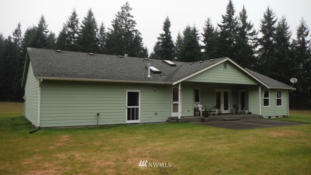 19909 Cook Road Southeast Yelm, WA 98597 - Photo 17 of 19 Gallery Image 17