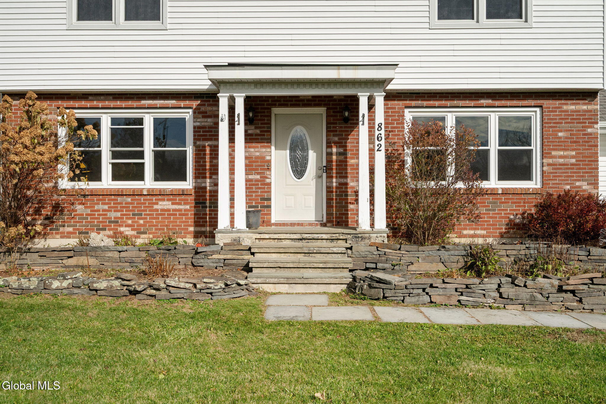 7-web-or-mls-862-s-kelley-rd