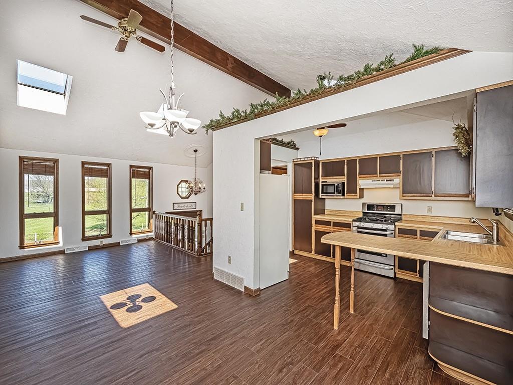 112 Great Belt Road Butler, PA 16002 - Photo 8 of 23 Gallery Image 8