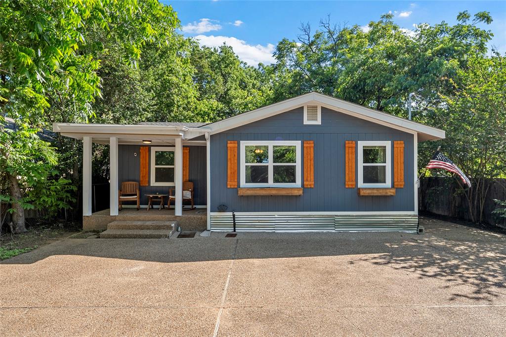 2816 South 3rd Street Waco, TX 76706 - Photo 1 of 15