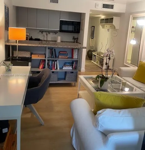 $2,525 | 155 Ocean Ln Drive, Unit 113C, Key Biscayne, FL 33149