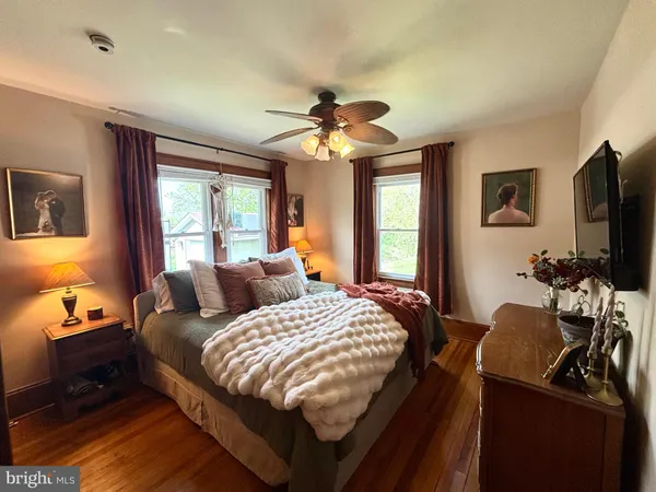 $350,000 | 81 North Railroad Avenue, Pedricktown, NJ 08067