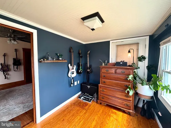 $350,000 | 81 North Railroad Avenue, Pedricktown, NJ 08067