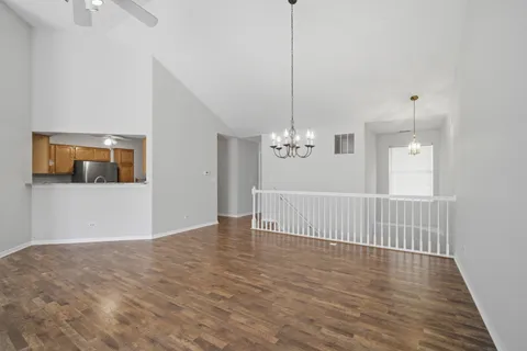 $365,000 | 1911 North Silver Lake Road, Arlington Heights, IL 60004
