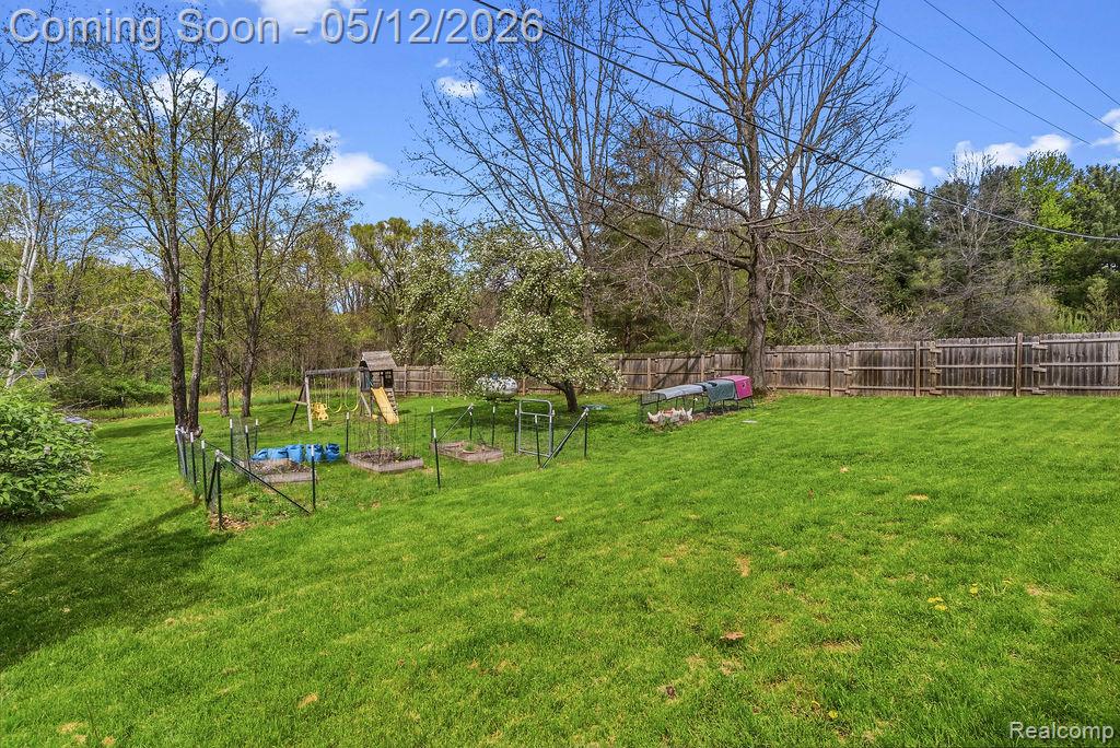 11550 Silver Lake Road Byron, MI 48418 - Photo 41 of 44