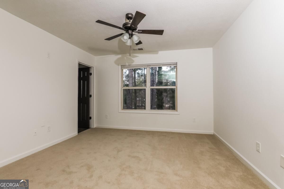 2555 Flat Shoals Road, Unit 3005 Atlanta, GA 30349 - Photo 7 of 19 Gallery Image 7