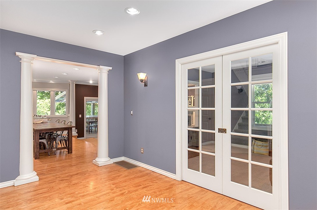 20518 West Richmond Road Bothell, WA 98021 - Photo 12 of 25