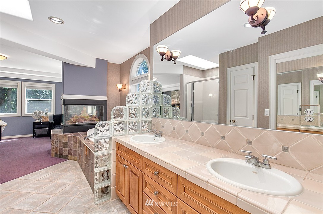 20518 West Richmond Road Bothell, WA 98021 - Photo 18 of 25
