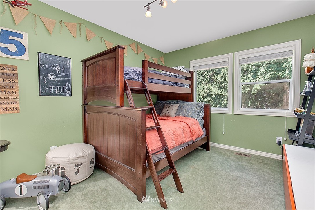 20518 West Richmond Road Bothell, WA 98021 - Photo 21 of 25