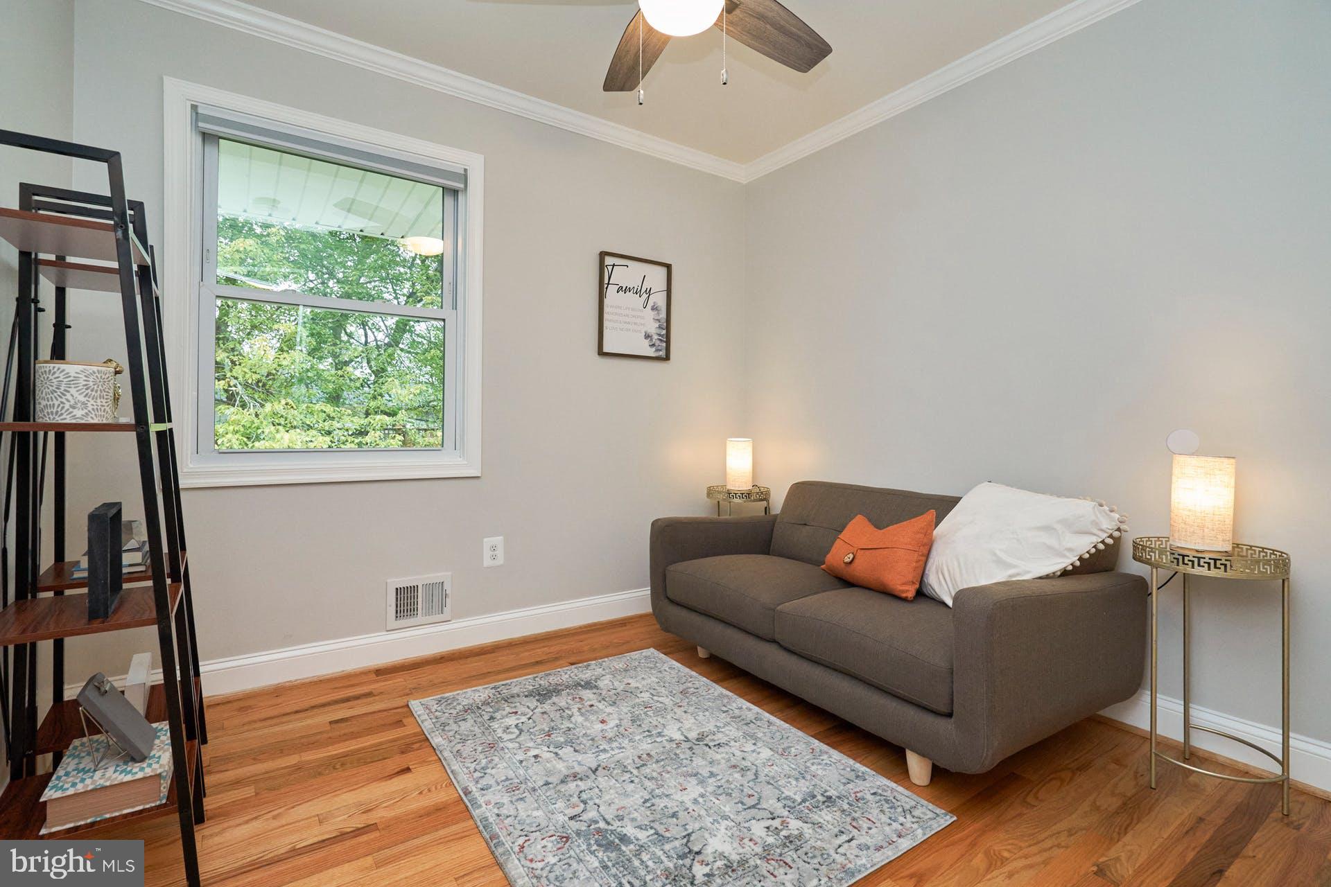 7422 Fordson Road Alexandria, VA 22306 - Photo 16 of 34 Bedroom #2 with ceiling fan