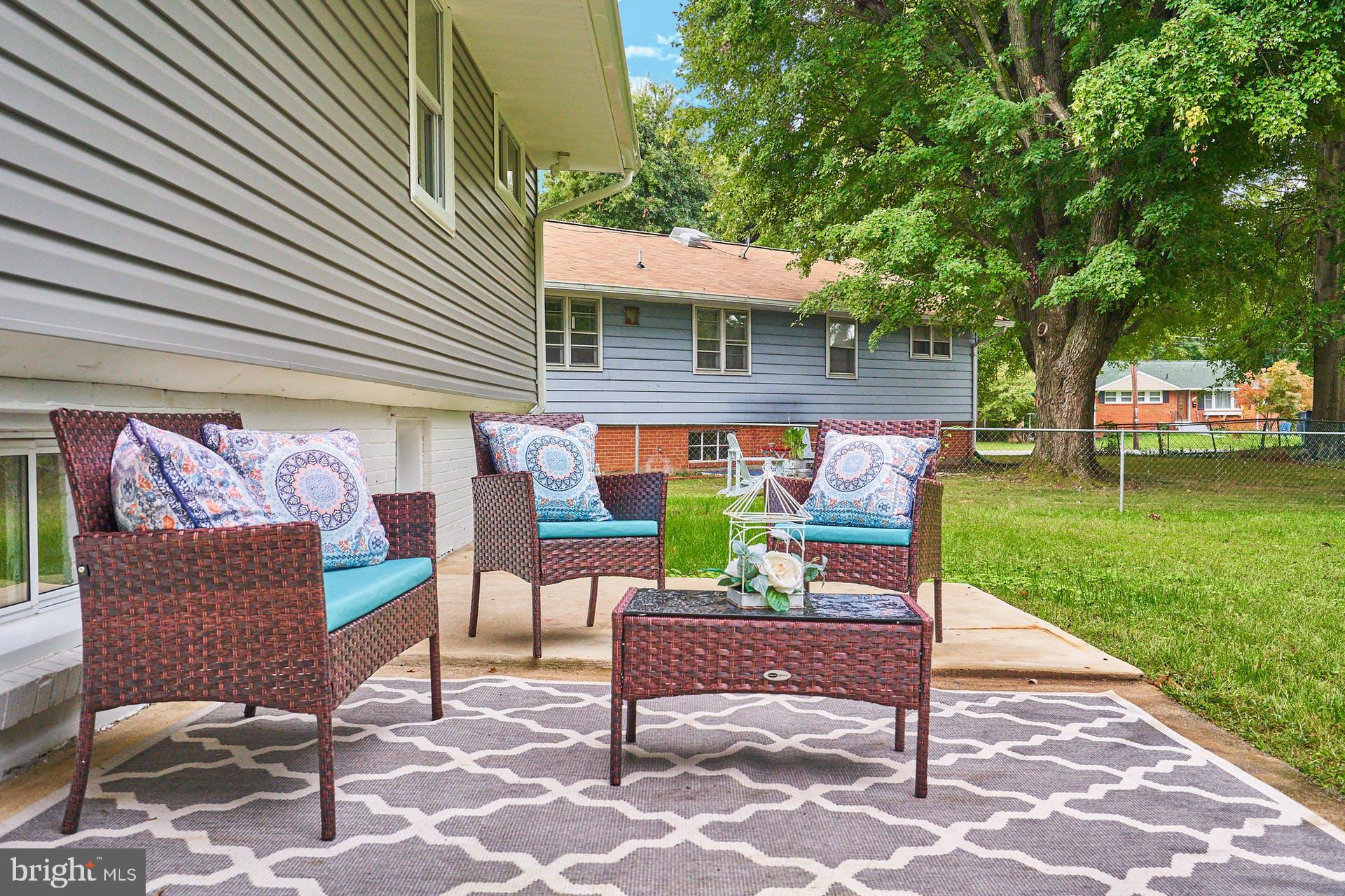 7422 Fordson Road Alexandria, VA 22306 - Photo 28 of 34 Rear Patio
