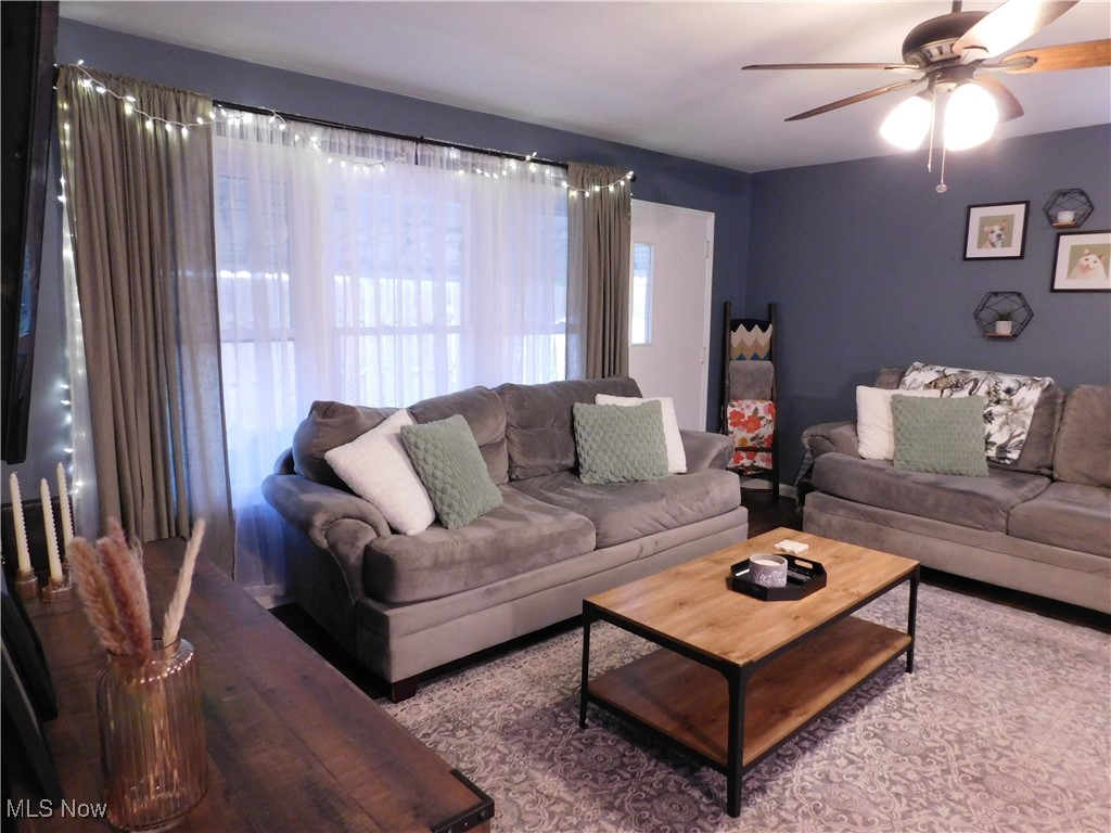 9720 West Ridgewood Drive Parma Heights, OH 44130 - Photo 8 of 46 Living area with ceiling fan