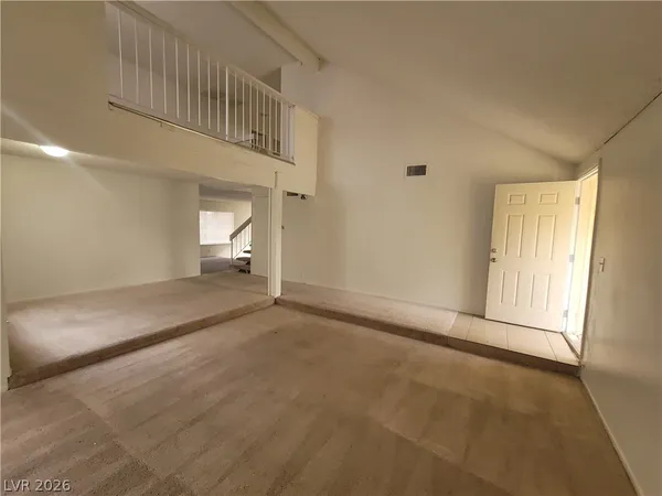 $2,300 | 4760 Woodridge Road, Las Vegas, NV 89121