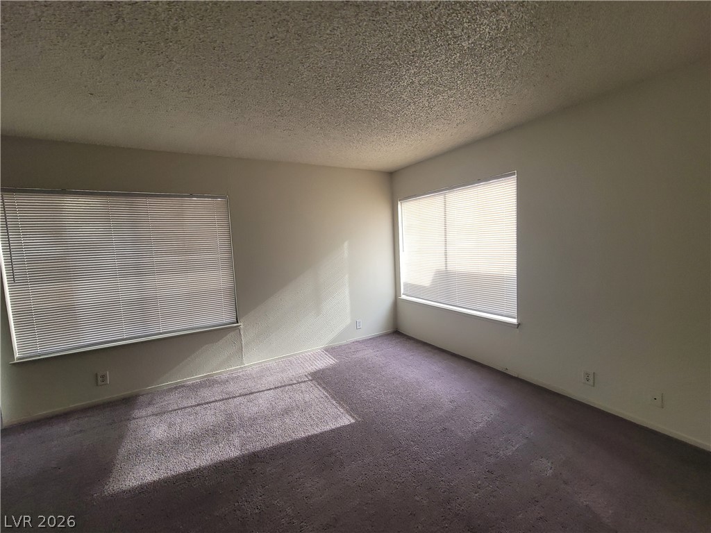 4760 Woodridge Road Las Vegas, NV 89121 - Photo 34 of 66