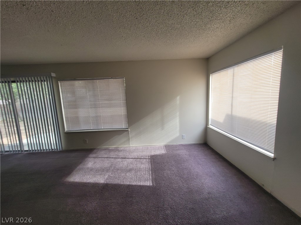 4760 Woodridge Road Las Vegas, NV 89121 - Photo 35 of 66