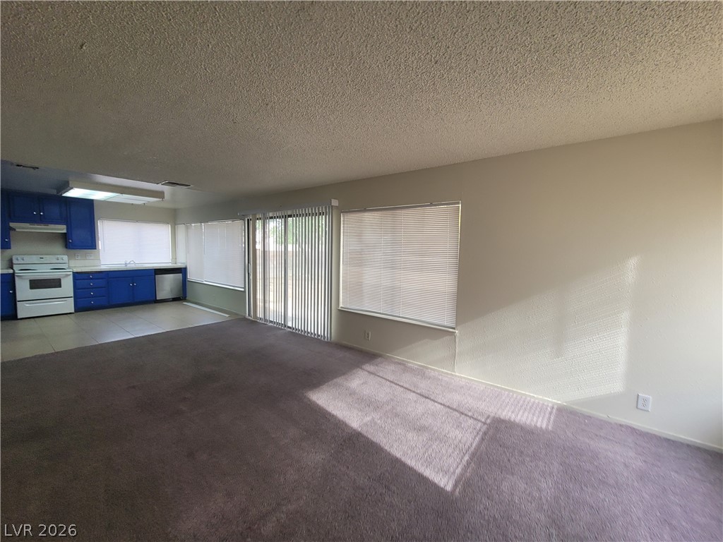 4760 Woodridge Road Las Vegas, NV 89121 - Photo 36 of 66