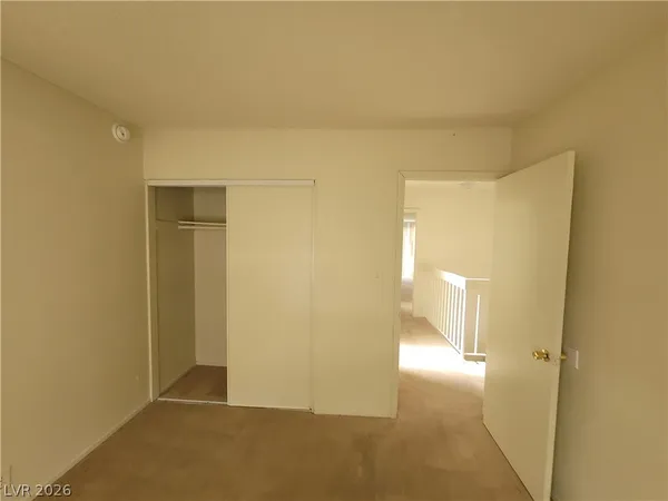 $2,300 | 4760 Woodridge Road, Las Vegas, NV 89121