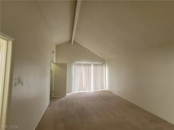 $2,300 | 4760 Woodridge Road, Las Vegas, NV 89121