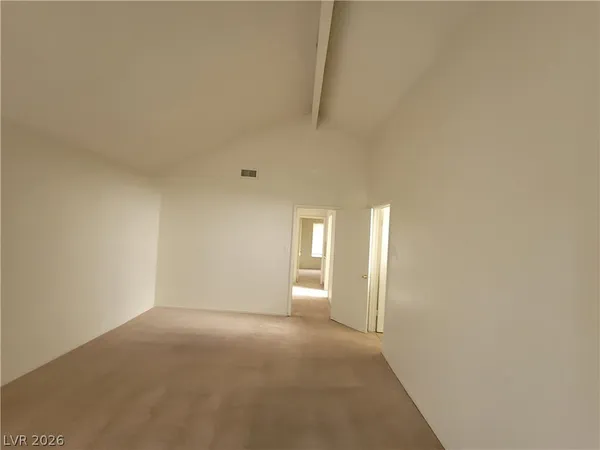 $2,300 | 4760 Woodridge Road, Las Vegas, NV 89121