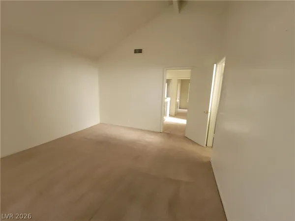 $2,300 | 4760 Woodridge Road, Las Vegas, NV 89121