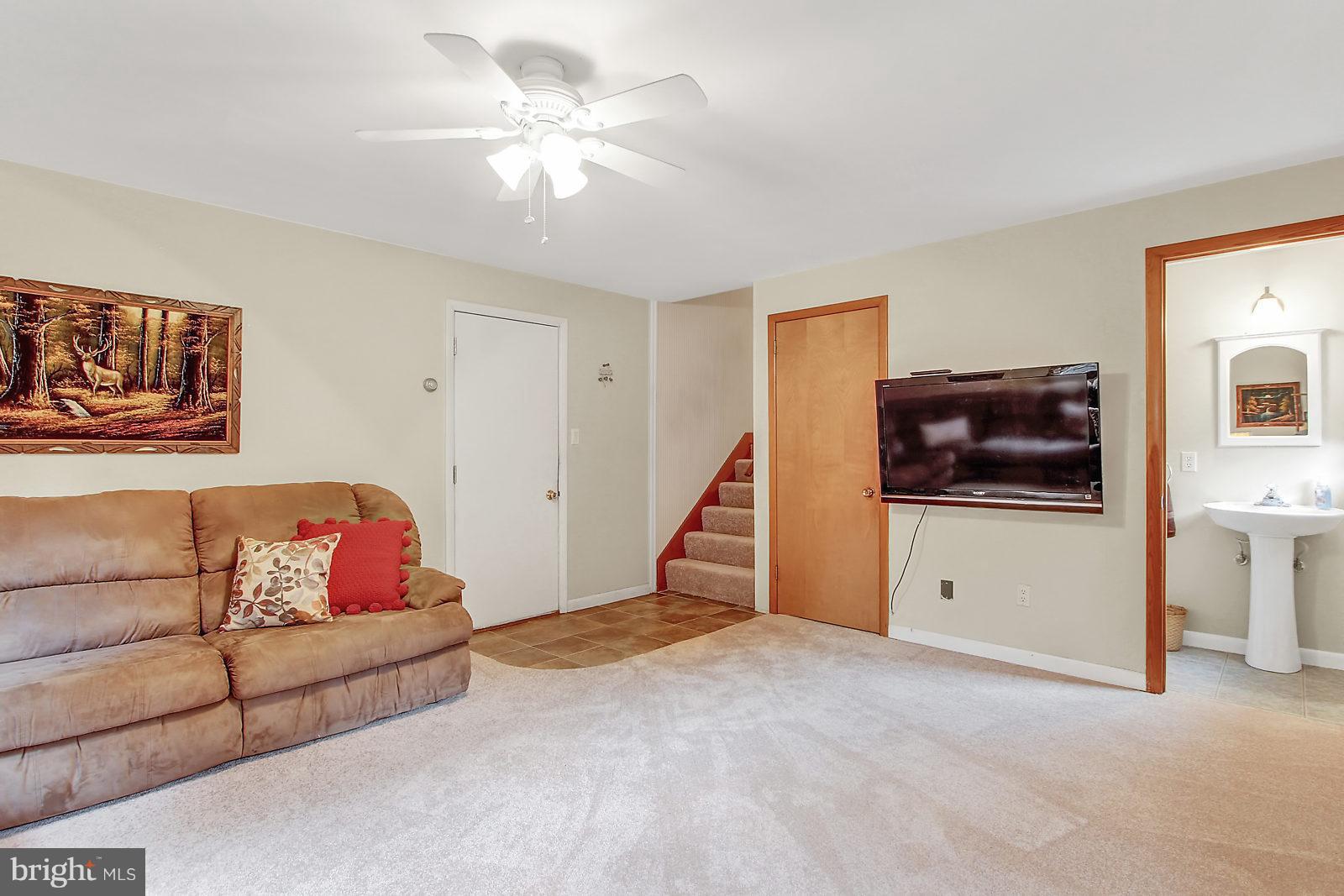 980 Gettysburg Road Littlestown, PA 17340 - Photo 17 of 25