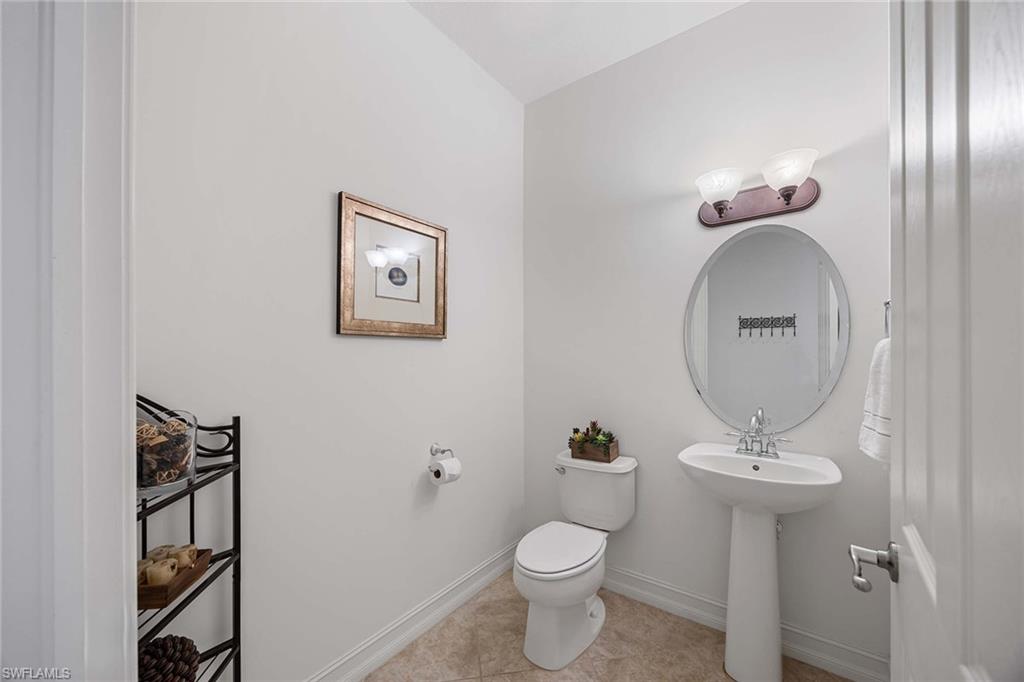 9134 Chula Vista Street, Unit 125 Naples, FL 34113 - Photo 11 of 41