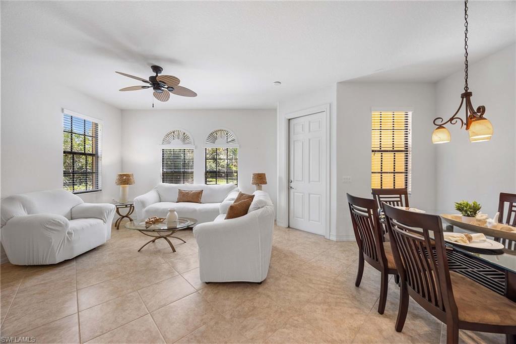 9134 Chula Vista Street, Unit 125 Naples, FL 34113 - Photo 4 of 41