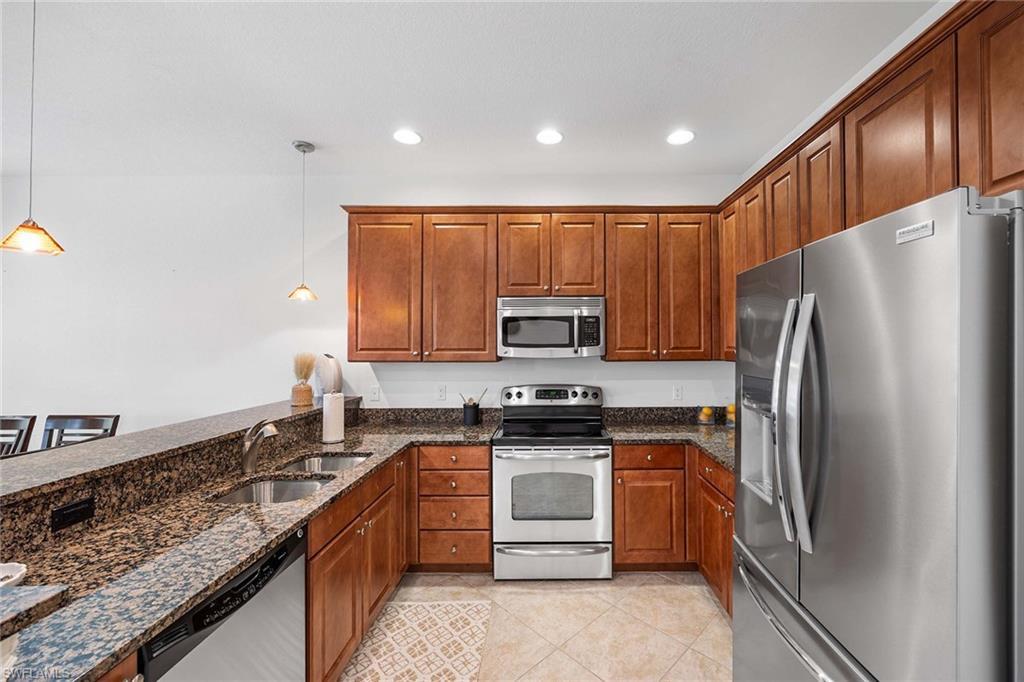 9134 Chula Vista Street, Unit 125 Naples, FL 34113 - Photo 6 of 41