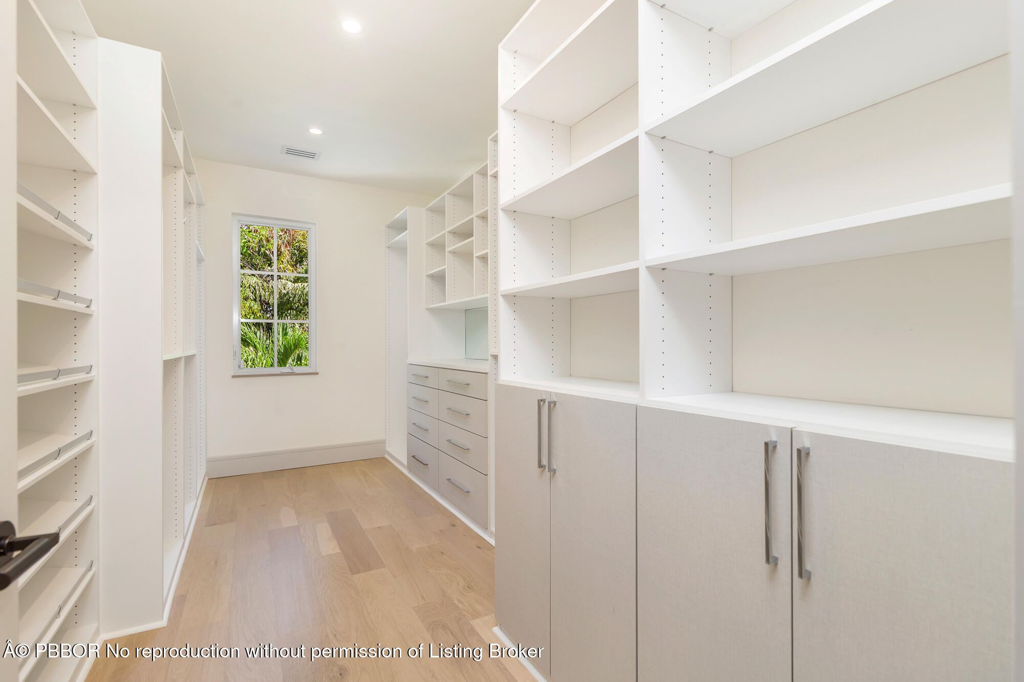 245 Edmor Road West Palm Beach, FL 33405 - Photo 19 of 33 low-34