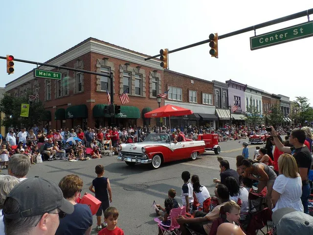 $984,500 | 627 North Center Street, Unit A&B, Northville, MI 48167