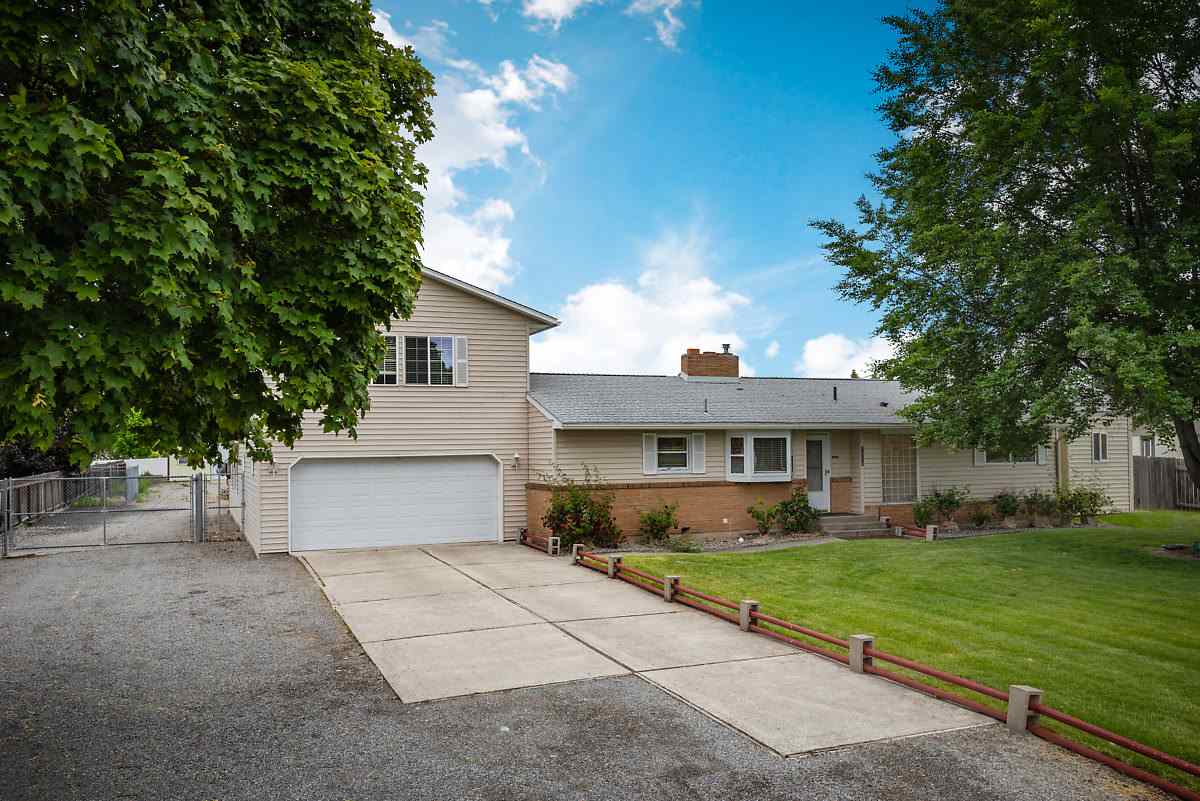 1415 South Blake Road Spokane Valley, WA 99216 - Photo 1 of 20