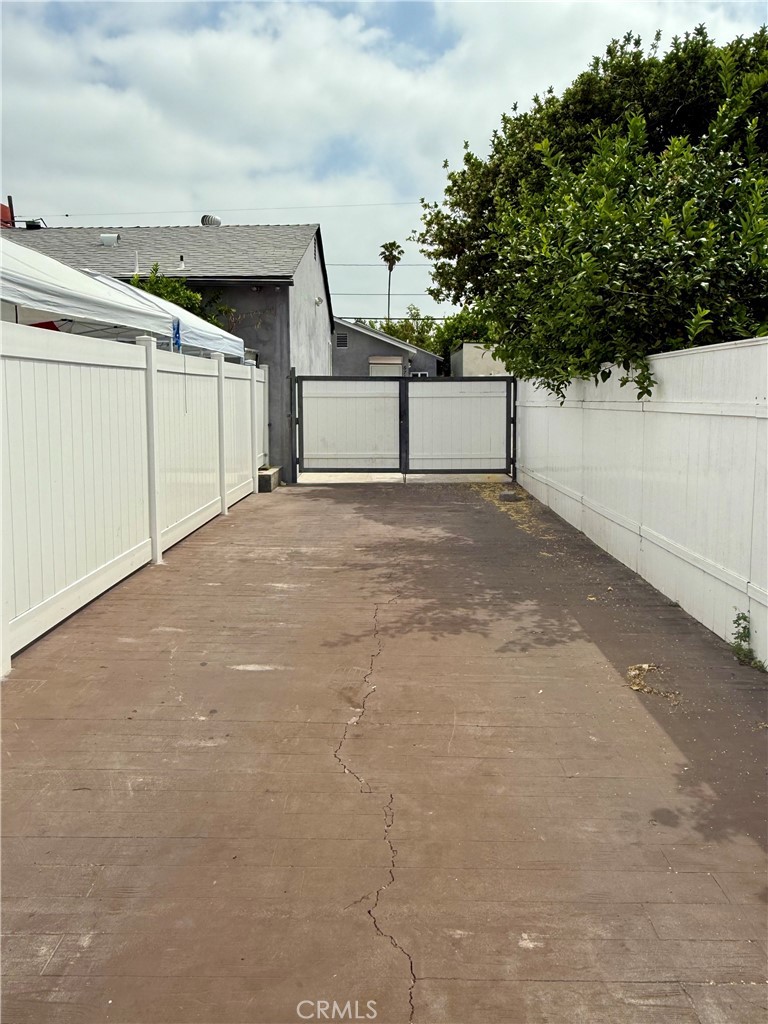 6714 Etiwanda Avenue Reseda, CA 91335 - Photo 7 of 7 a view of a backyard