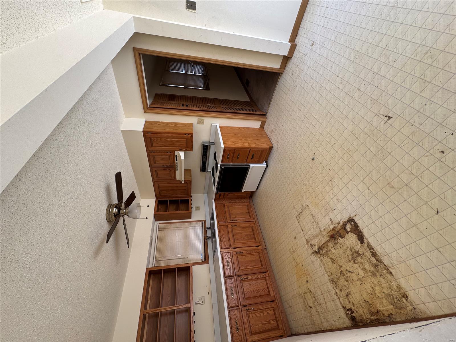 8636 Ridge Road Dittmer, MO 63023 - Photo 5 of 9